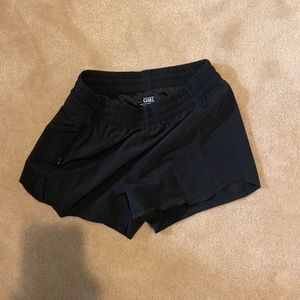 Heart the Hustle 2.5” short black athleta shorts